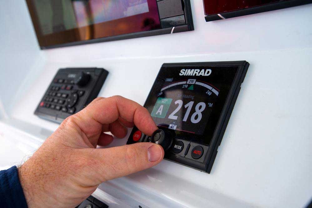 Simrad autopilot computer en system packs