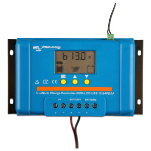 BlueSolar PWM DUO 12/24V-20A - Bluesolar charge controller duo lcd usb 12 24v 20a top display 1 - VISCC010020060