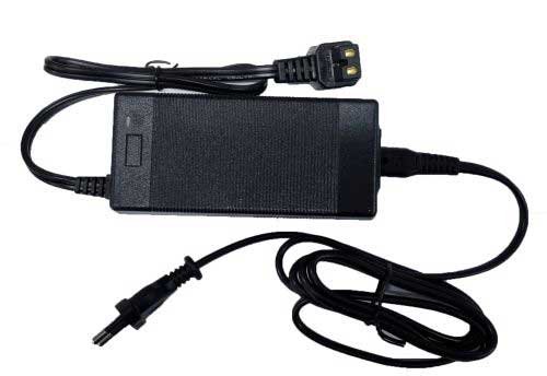 DC-AC Adapter voor de D30 koellade - Cn adapter - CNK-DCAC